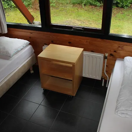 Ferienhaus Nice Bungalow With Dishwasher Close To The Forest Herpen