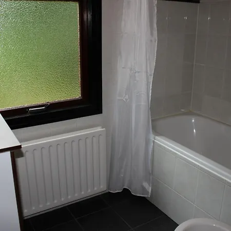 Ferienhaus Nice Bungalow With Dishwasher Close To The Forest Herpen