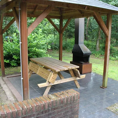 Ferienhaus Nice Bungalow With Dishwasher Close To The Forest *